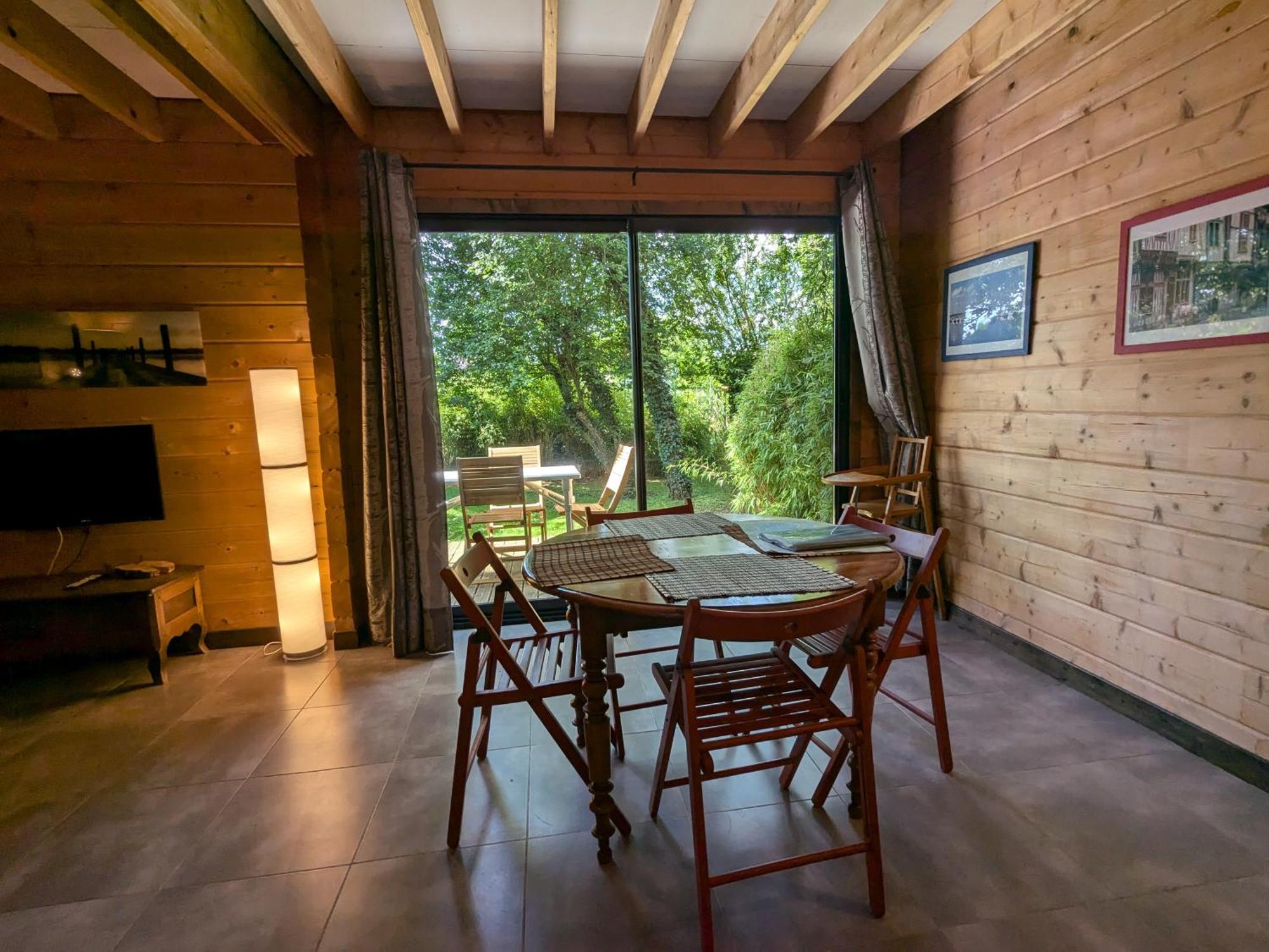 Les Chalets Aux Gites D'Orient Géraudot Exterior foto